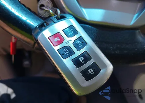 2016 Toyota Sienna Xle Premium 7 Passenger из США, поврежденный, VIN 5TDDK3DC8GS142377